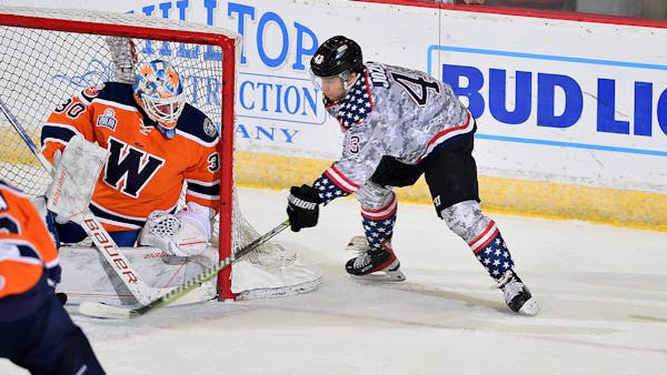 Railers Sweep Thunder With 4-2 Win