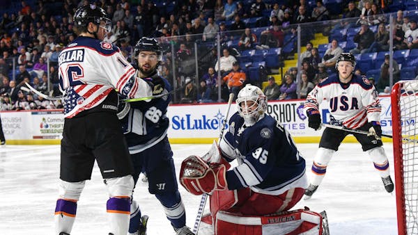 Railers Fall 4-3 to Royals in OT