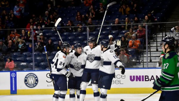 MUSE SHINES IN 5-1 RAILERS WIN OVER MAINE