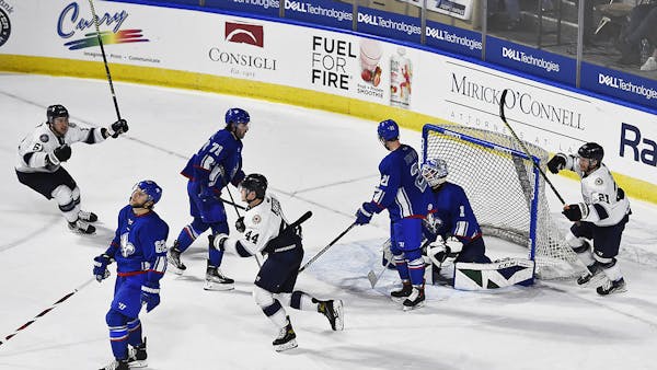 Railers Complete Late Comeback to Beat Trois-Rivières 3-2 in OT