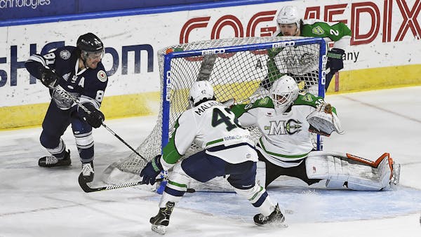 Mariners Defeat Railers For Second Straight Day 5-3 Sunday