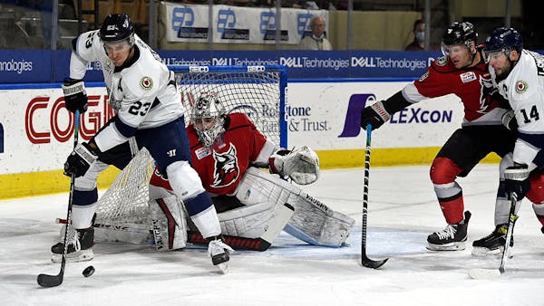 Railers Victorious 3-2 Over Adirondack