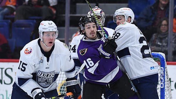 Railers Stand(er) their ground in 3-2 overtime win in Reading